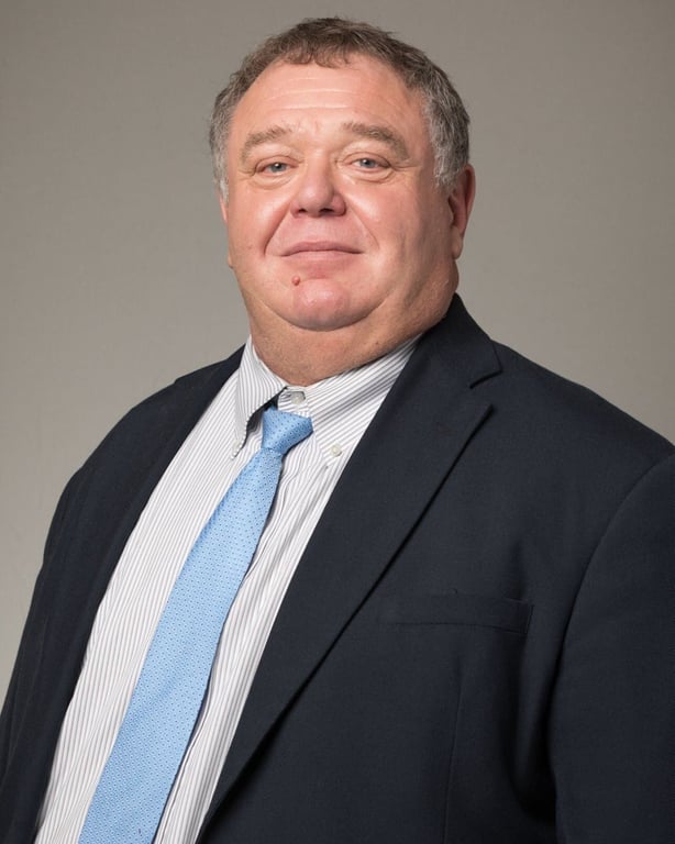 Llew Jones campaign portrait
